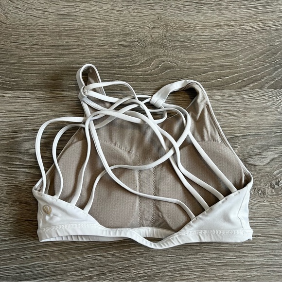 Lululemon Free to be - Wild High Neck, Light Support A/B Cups, White - Picture 2 of 11